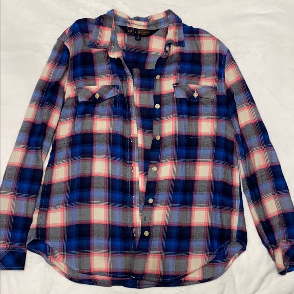 GAP+Pendleton collaboration women’s plaid flannel